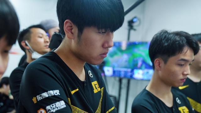 纪念仪式上 纪念仪式上